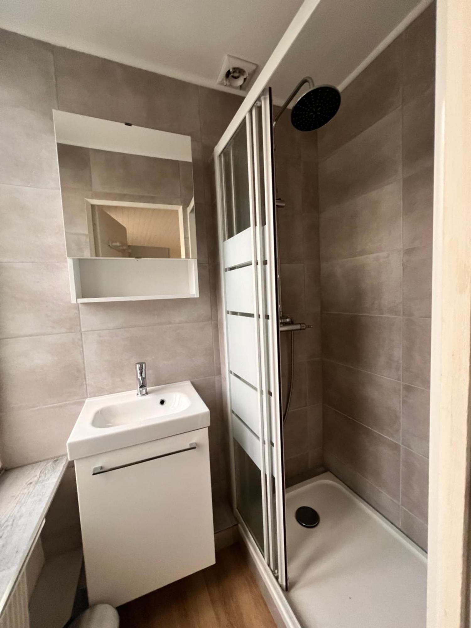 Appartement 4 Personnes, 1 Chambre, Terrasse, Wifi, Proche Du Centre La Bourboule Bagian luar foto